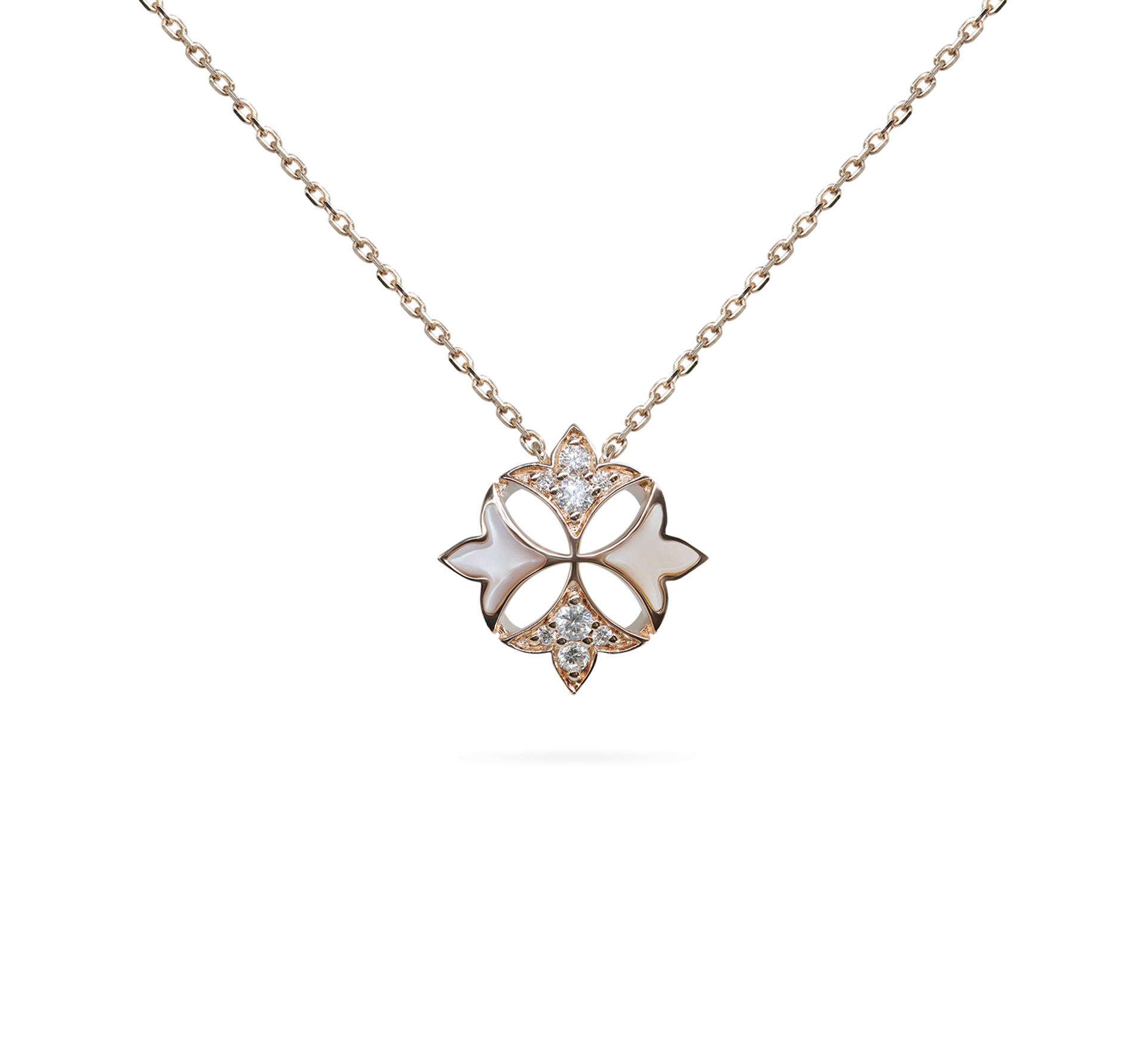 Pendant with chain